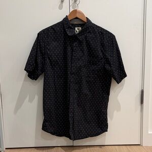 Men's Black Patterned Button Down Shirt